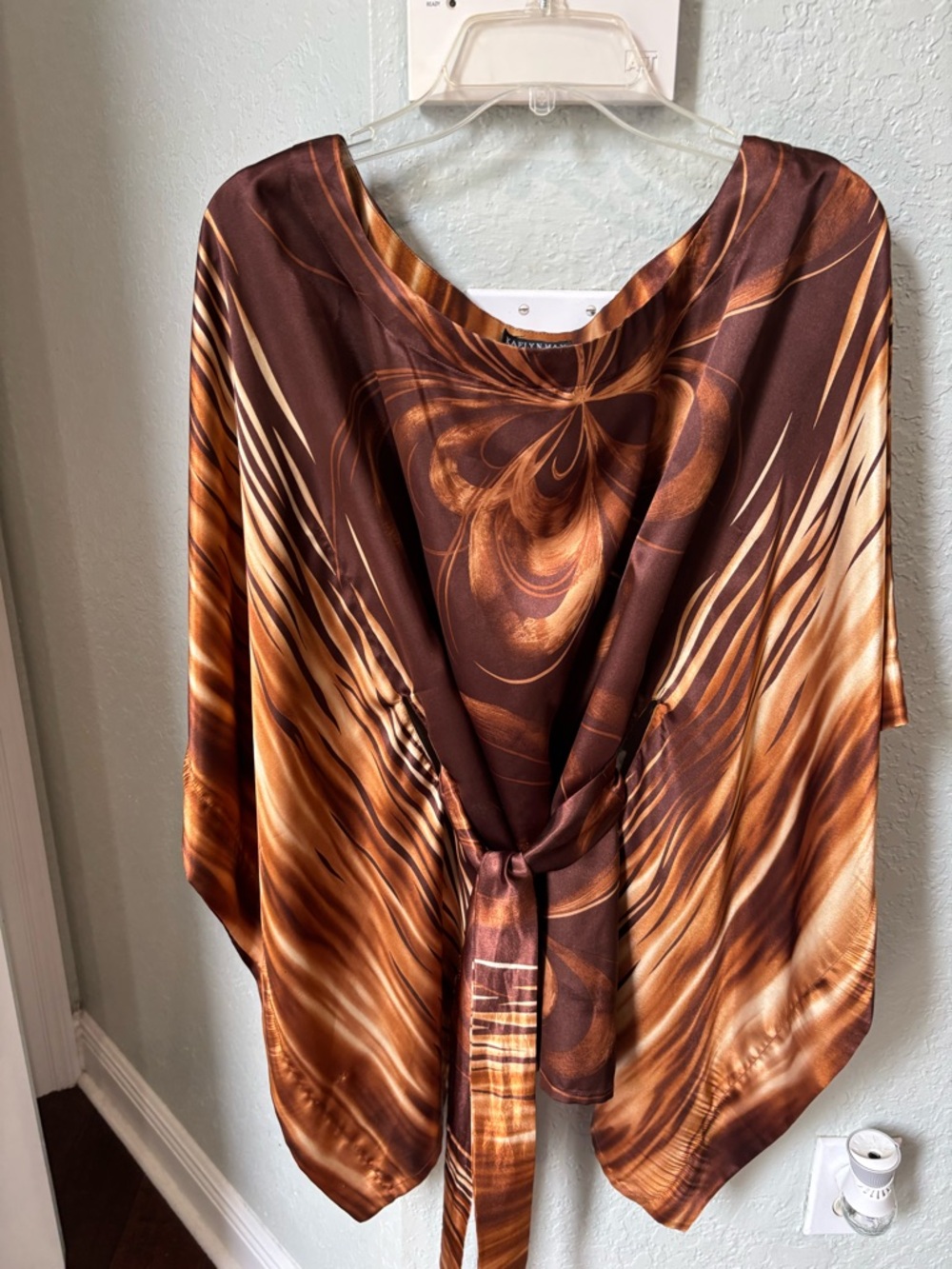Elegant Brown & Bronze Satin Tie-Front Women's Top batwing sleeve M